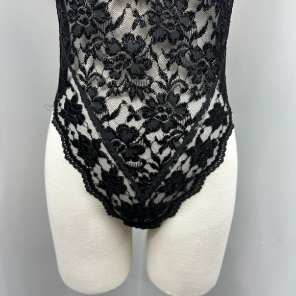 36C VS Black Lace Lingerie Bodysuit - Picture 2 of 13